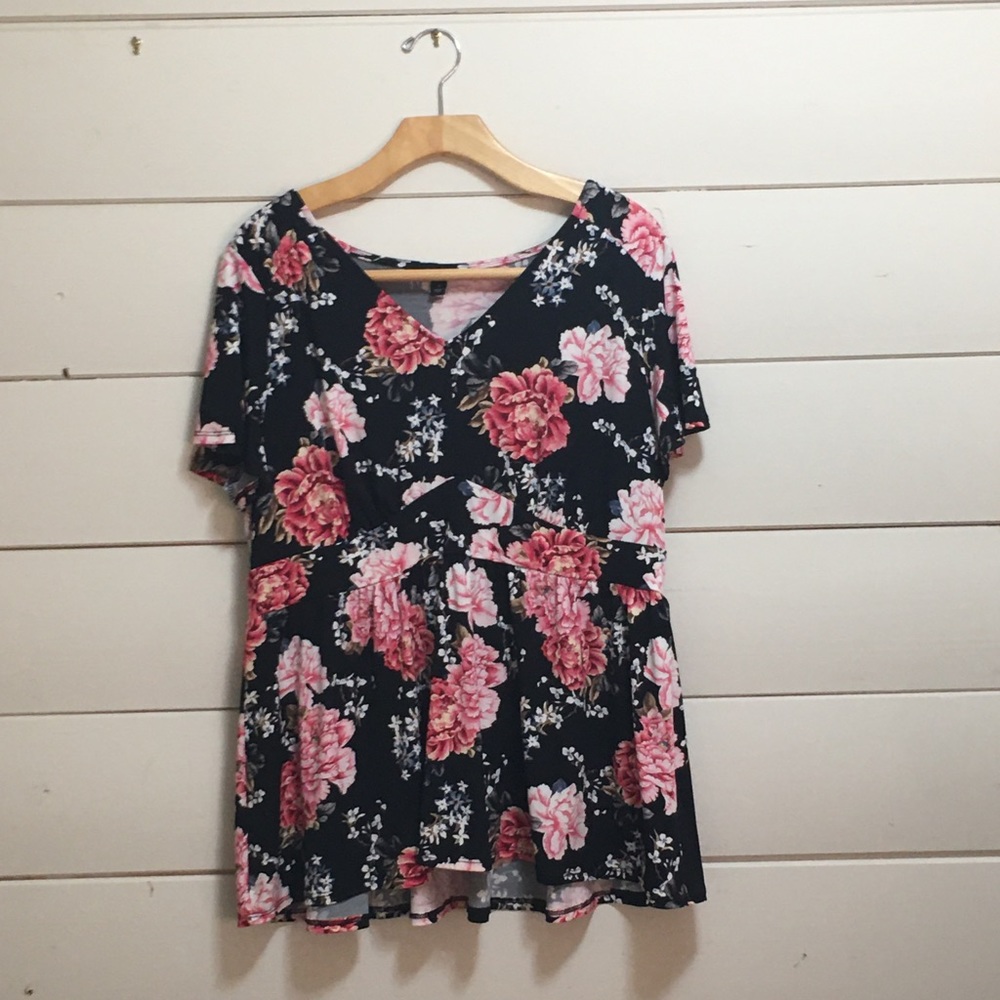 Floral torrid blouse